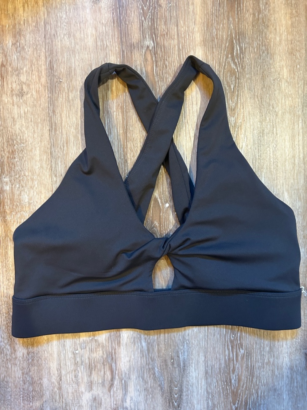 Oasis Twist Medium Impact Sports bra
